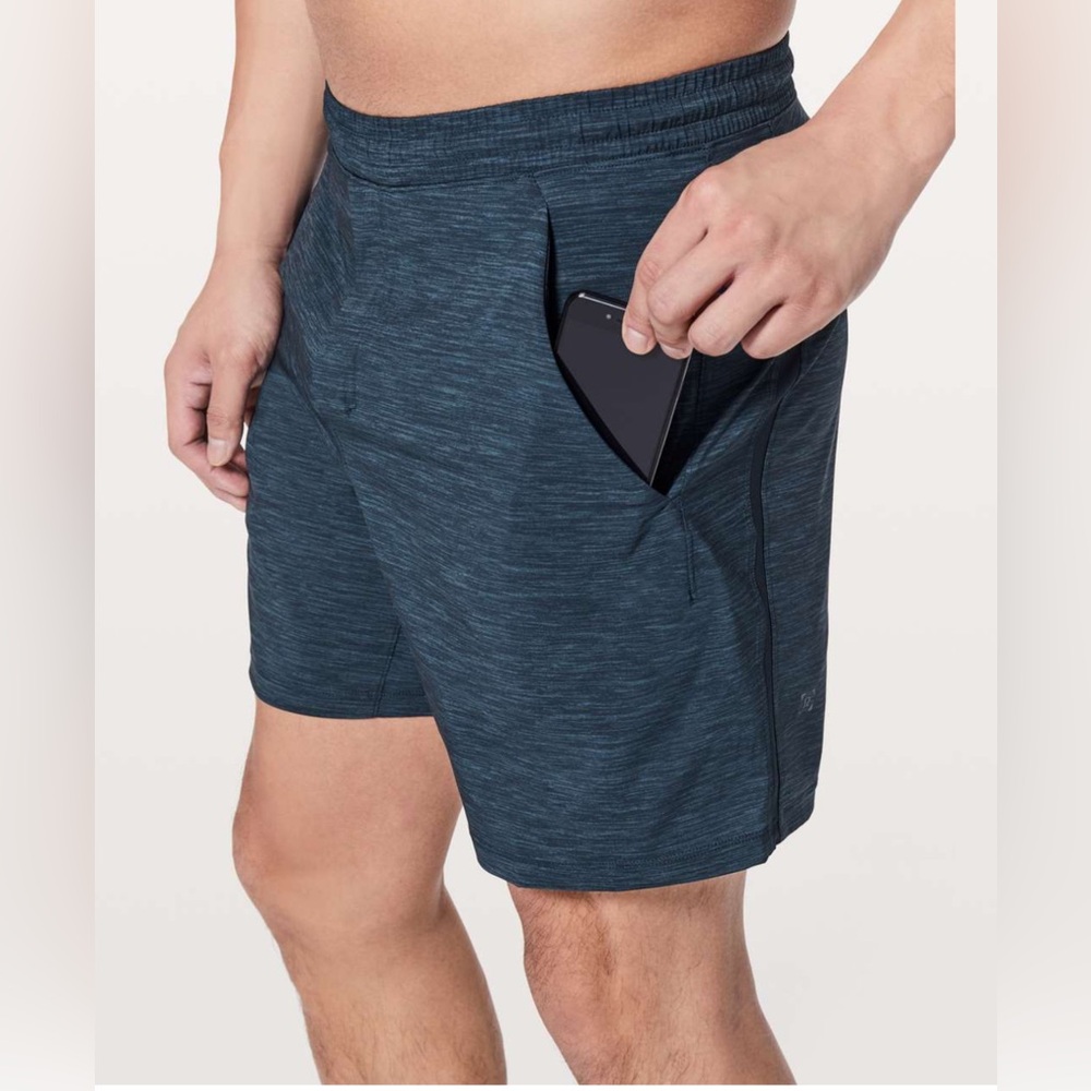 Lululemon Men’s Shorts Sz M Heathered Navy 9”Inseam Lightweight Training Running
